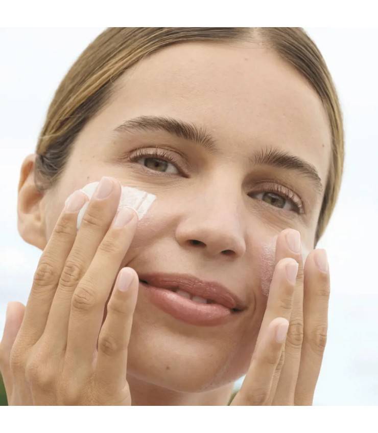 کرم ضدآفتاب دیلی گلو اپتیمالز SPF50 - Image 3